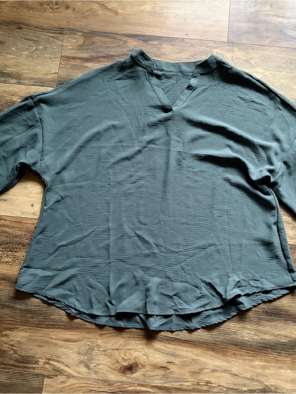 SHEIN Relaxed V-Neck Long Sleeve Top in Teal Green